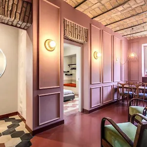 https://corner211.it-romehotels.com